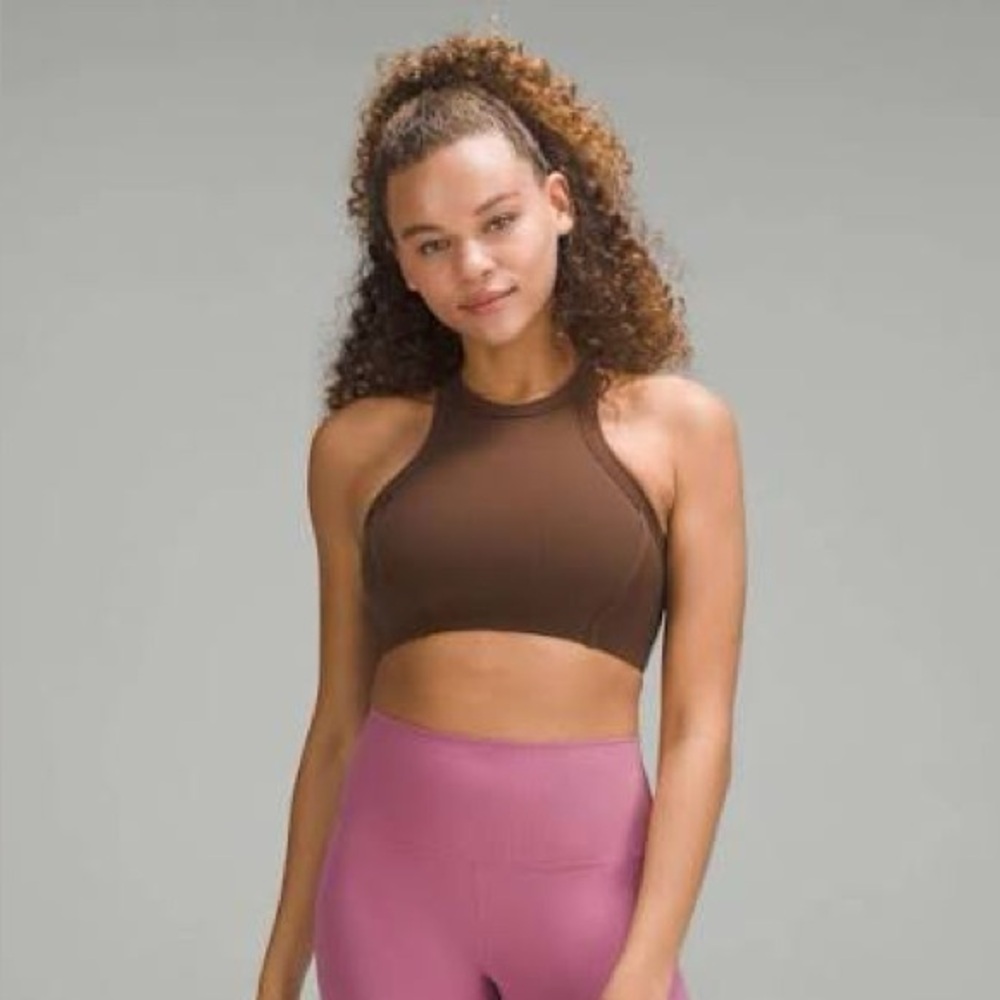 Lululemon Ribbed Nulu High-Neck Yoga Bra *Light Support, B/C Cup. Size 4. Brown.